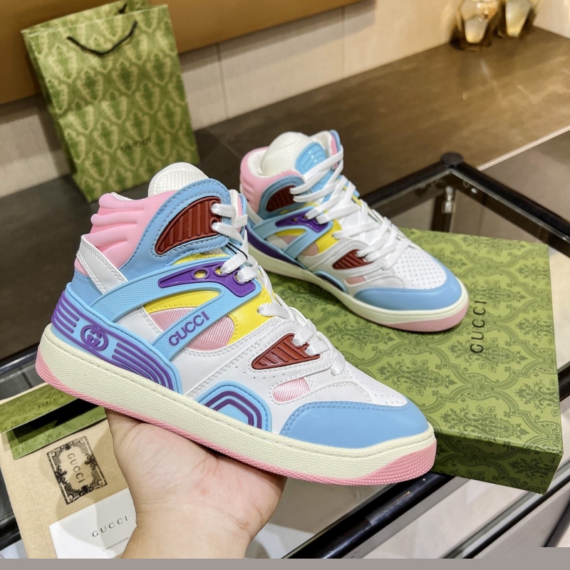 G*u*i casual shoes